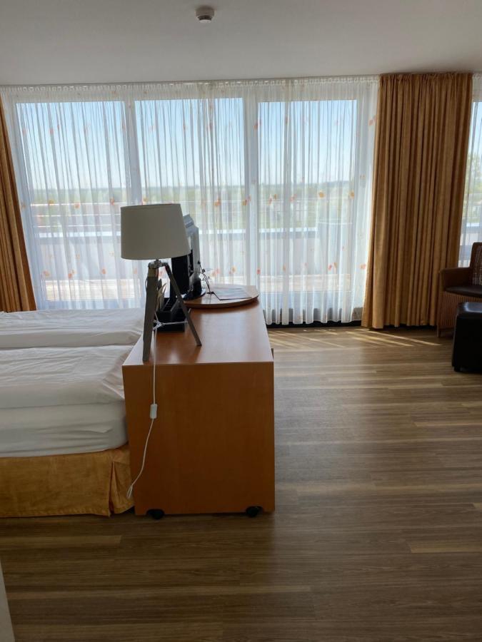 Nordseehotel Benser Hof Am Hafen Bensersiel Εξωτερικό φωτογραφία