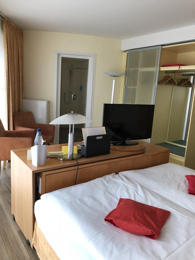 Nordseehotel Benser Hof Am Hafen Bensersiel Εξωτερικό φωτογραφία