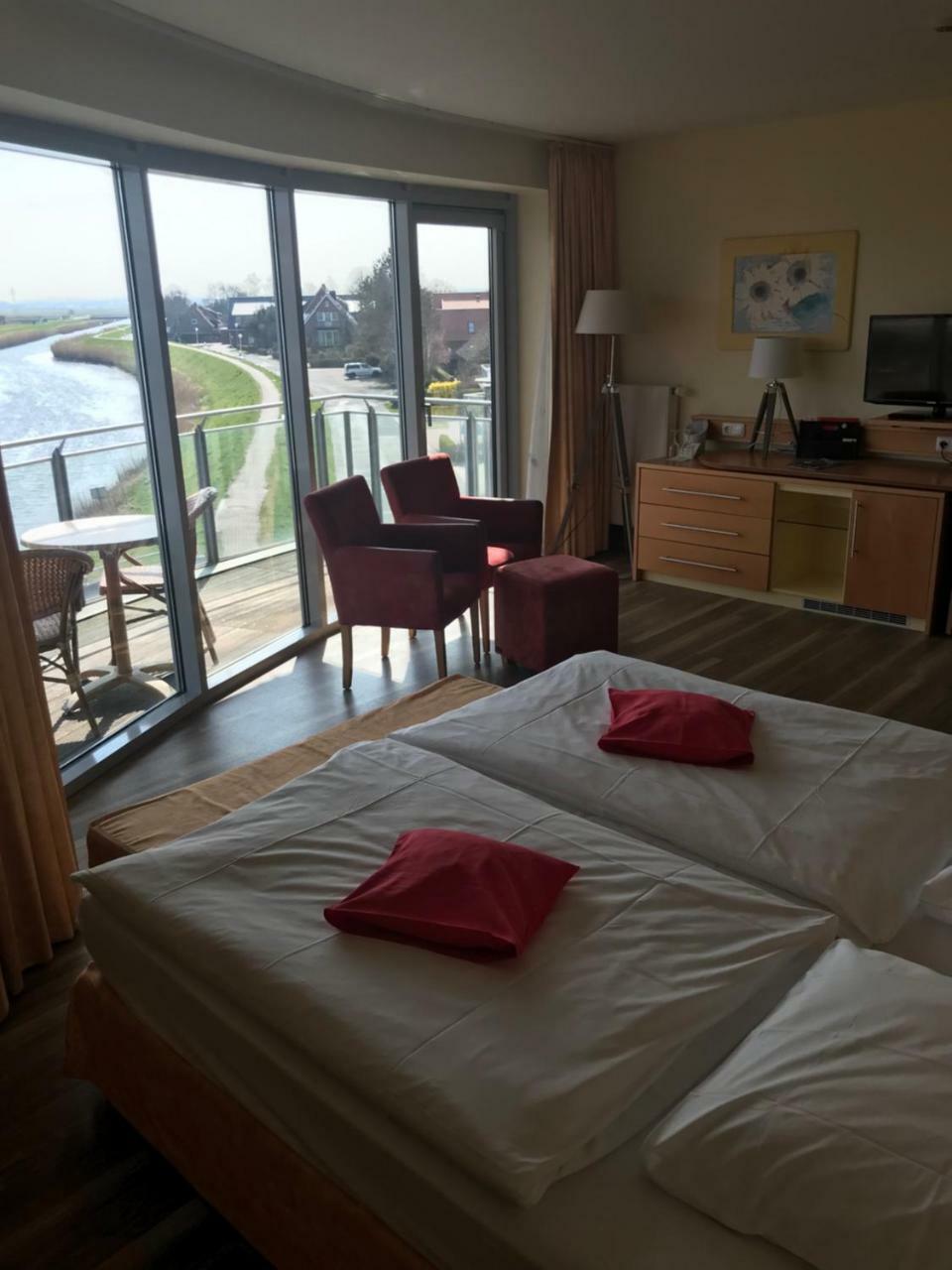 Nordseehotel Benser Hof Am Hafen Bensersiel Εξωτερικό φωτογραφία
