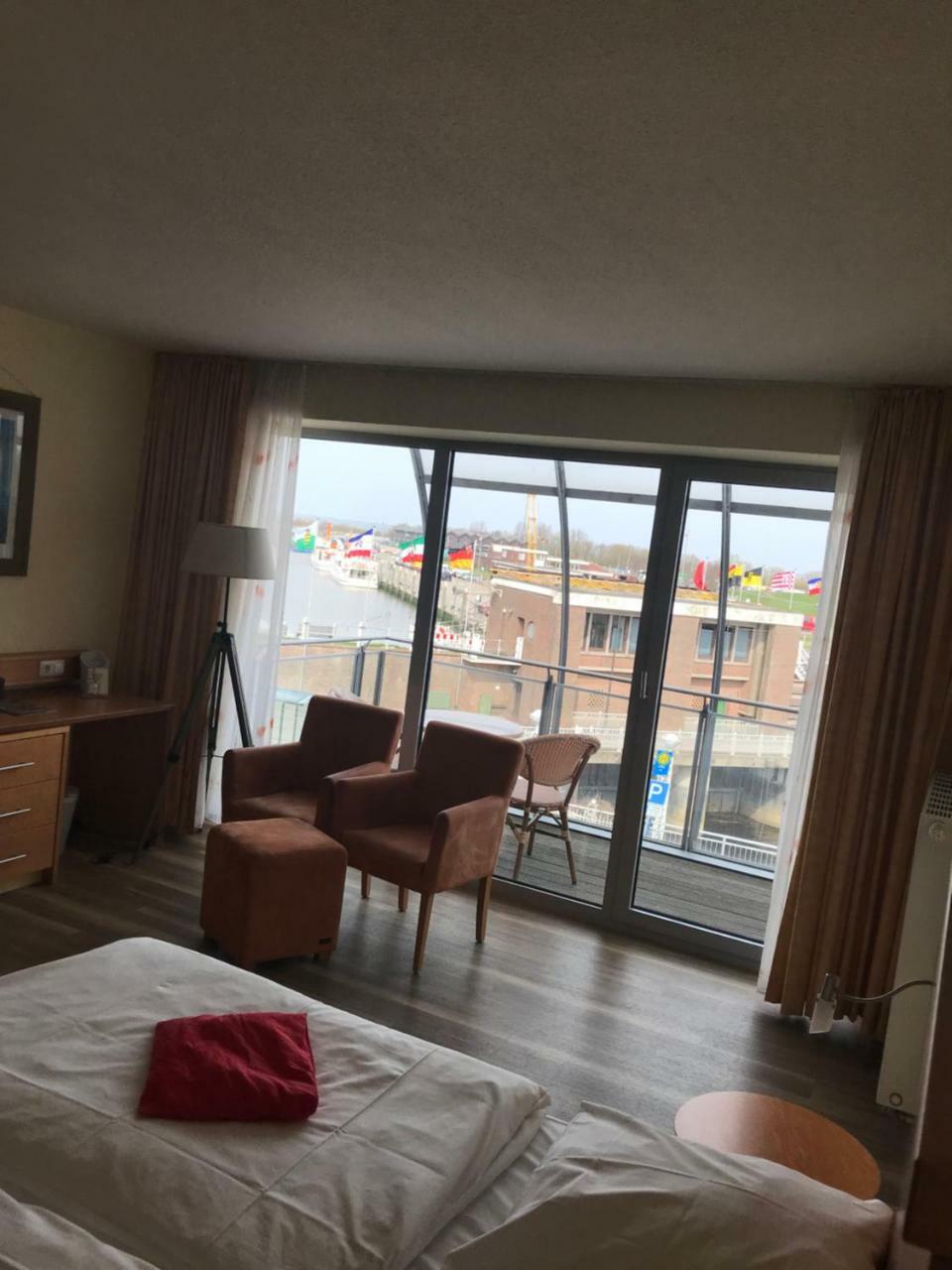 Nordseehotel Benser Hof Am Hafen Bensersiel Εξωτερικό φωτογραφία
